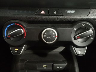 Kia Stonic 1.2 CVVT Concept Eco-Dynamic 62 kW (84 CV)