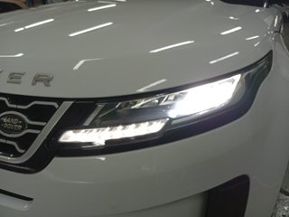 Land Rover Range Rover Evoque D150 MHEV Standard 4WD Auto 110 kW (150 CV)