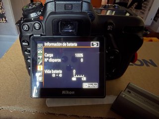Kit Nikon D7500 + 2 Objetivos + Flash