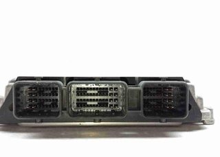 Renault 2643217 centralita motor 0281011529 trafic