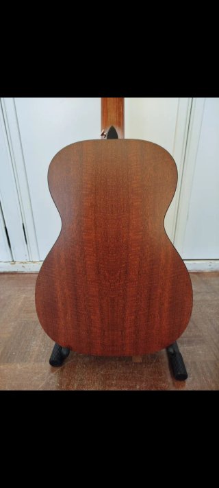 Martin 0-X1E Guitarra Electro-Acústica