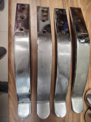 Patas para sofá metálicas plateadas