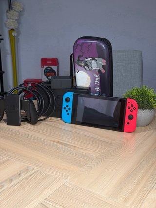 Nintendo Switch + Accesorios