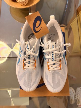 Asics Novablast 5 Talla 42