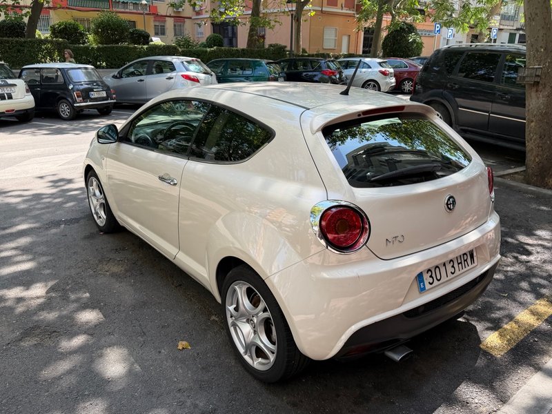 Alfa Romeo MiTO 2013 - foto 1