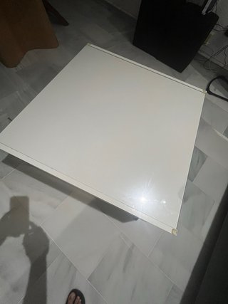 Mesa de centro IKEA BOKSEL cristal y cajón