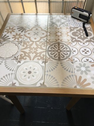 Mesa cerámica y madera