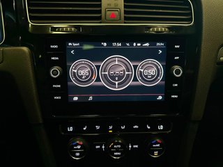 VOLKSWAGEN Golf GTI TCR 2.0 TSI 213kW290CV DSG