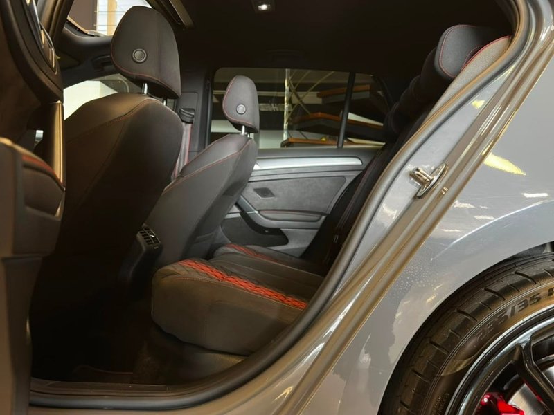 Volkswagen Golf 2019, foto 30