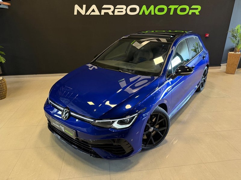Volkswagen Golf 2024, foto 2