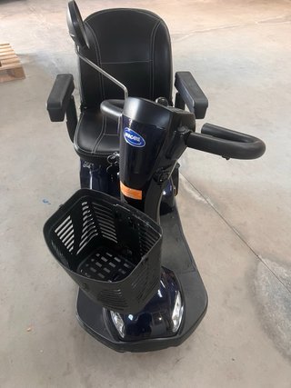 Scooter Eléctrico Invacare Leo Azul