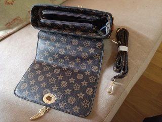 Bolso con el estampado tipo Louis Vuitton Marrón y