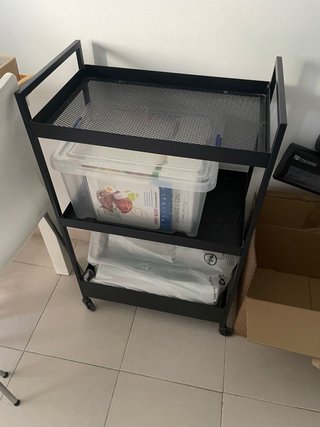 Carrito auxiliar IKEA Nissafors negro