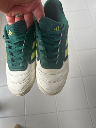 Tenis Adidas Verde y Blanco