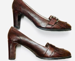 Zapatos de tacón de piel Lotusse marrones