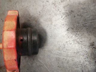 Tapón gasolina Puch rojo