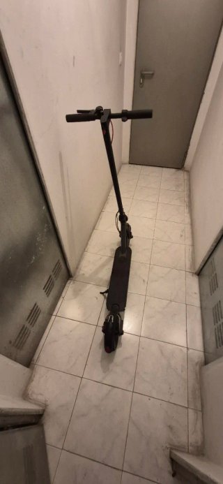 Patinete Eléctrico Negro