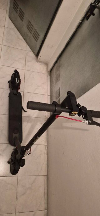Patinete Eléctrico Negro