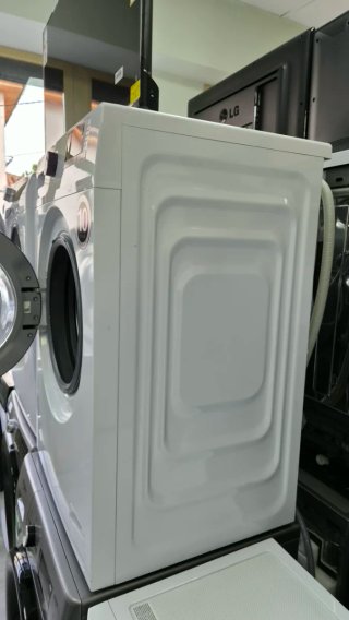 LAVADORA BEKO WRA 8615 XW 8 KG | NUEVA CON TARA