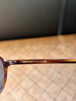 Ray-Ban Thalia RB2195 Occhiali da Sole
