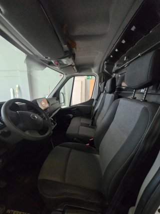 Nissan Interstar 2023