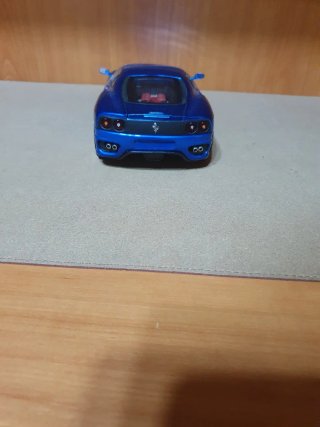 Ferrari 360 Modena Hot Wheels scala da 1/18