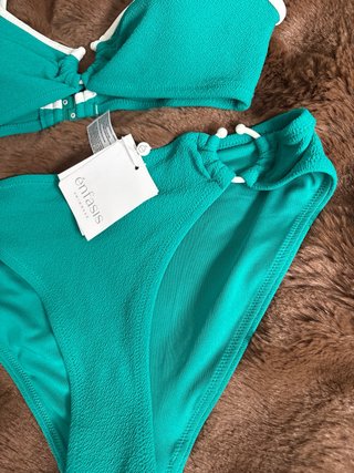 Bikini Enfasis Talla 40 Verde Agua y Blanco