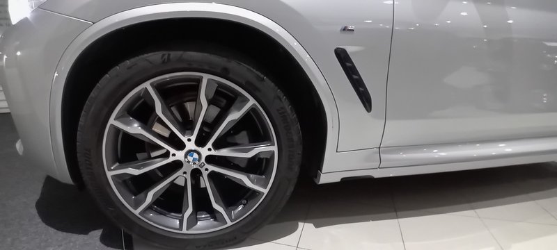 BMW X4 2018, foto 25