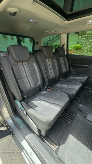 Volkswagen Sharan 2012