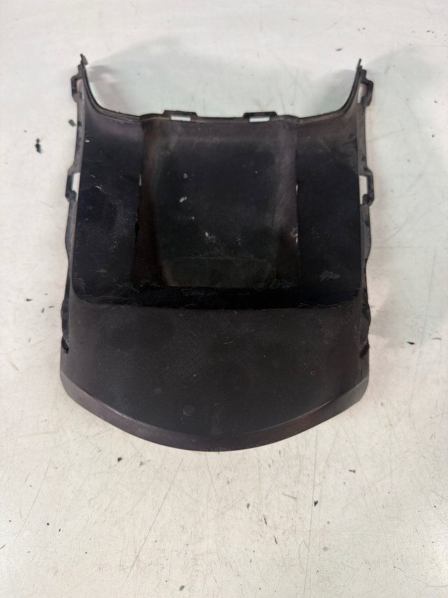 Plástico superior Piloto Trasero Honda CB 600