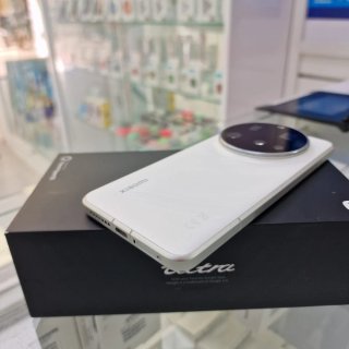 Xiaomi 15 Ultra 512GB Blanco Como Nuevo 96% caja