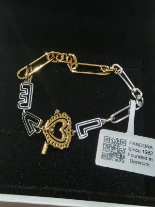 Pulsera Pandora LOVE Corazón y Llave Oro/Plata