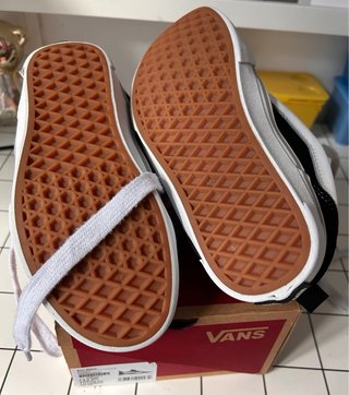 Zapatillas Vans Niño Negras y Blancas