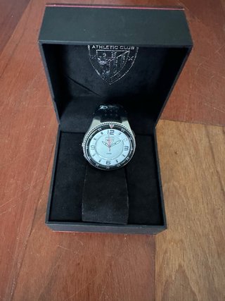 Reloj Athletic Club Negro y Plateado
