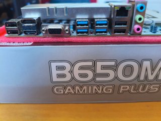Placa JGINYUE B650M Gaming PLUS