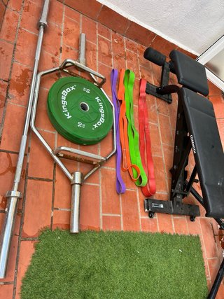 Lote Gimnasio en Casa: Barra, Step y Bandas