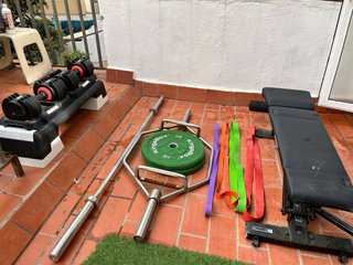 Lote Gimnasio en Casa: Barra, Step y Bandas