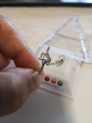 Pendientes oro blanco niña elefante marca Cutie