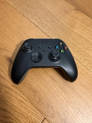 Console Xbox Series X + 1 Controller