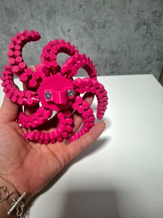 Pulpo Articulado Rosa con Lazo Morado