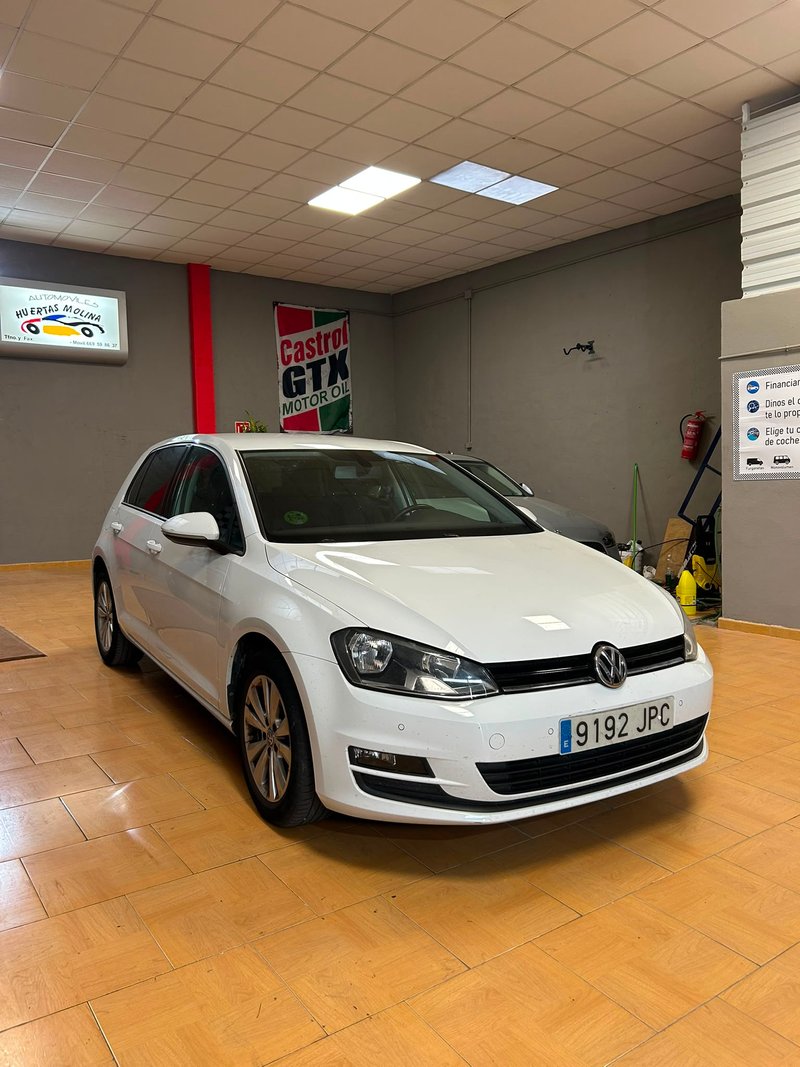 Volkswagen Golf VII 1.6 TDI Special Edition - foto 1