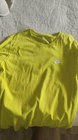 Camiseta Nike Amarilla Pistacho