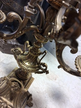 +100 AÑOS PAREJA CANDELABROS BRONCE B E