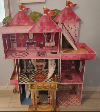 Casa de muñecas grande rosa