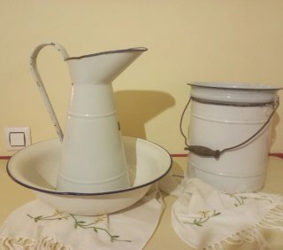 Juego Aguamanil, Pangana y Cubo Higiénico
