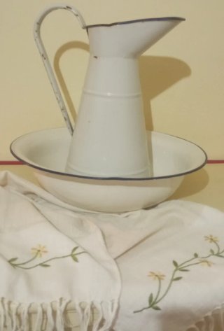 Juego Aguamanil, Pangana y Cubo Higiénico