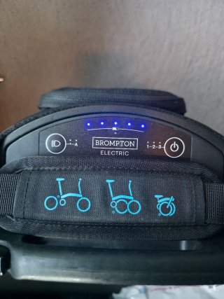 Bicicleta electrica Brompton C line plegable azul