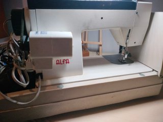 Máquina de coser Alfa Zig-Zag 3249