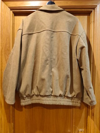 Cazadora Stradivarius oversize M. Nueva