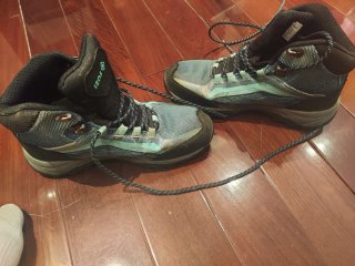Botas de montaña IZAS Talla 39